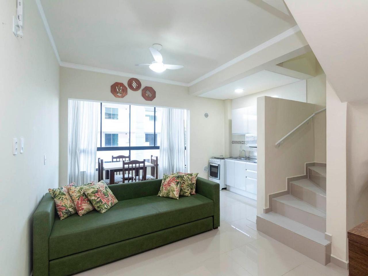 Apartamento Economico Para 4 Pessoas Em Bombinhas Esterno foto